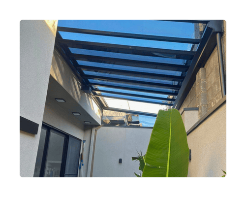 Cobertura abre e fecha